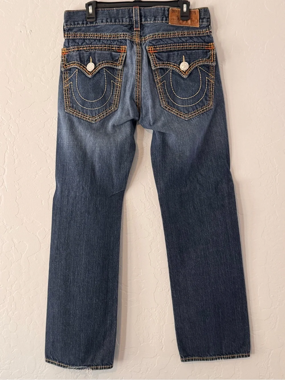 Vintage Classic Straight-Leg Men’s Jeans in Dark Blue
